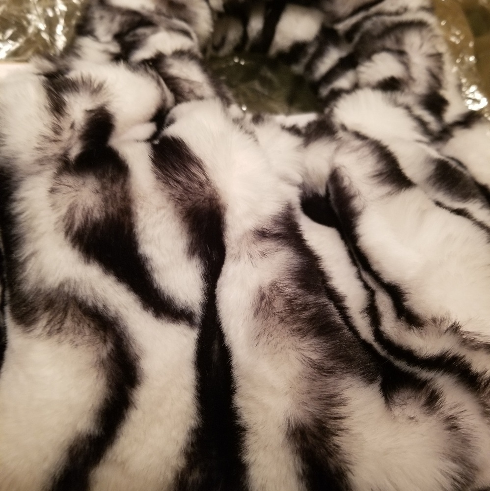 Fuzzy handbag - Picture 8 of 8